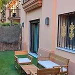 Apartment First Line Banus 4 Bed Sea Pool Marbella