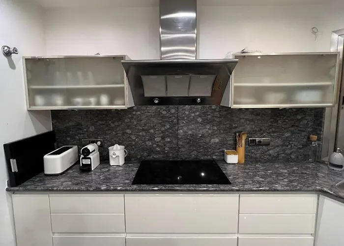 شقة First Line Banus 4 Bed Sea Pool *