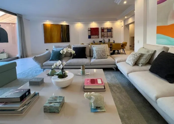 شقة First Line Banus 4 Bed Sea Pool