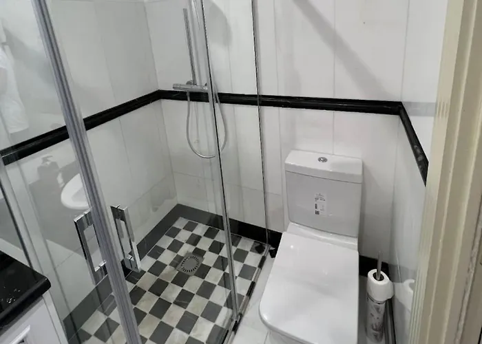 شقة First Line Banus 4 Bed Sea Pool