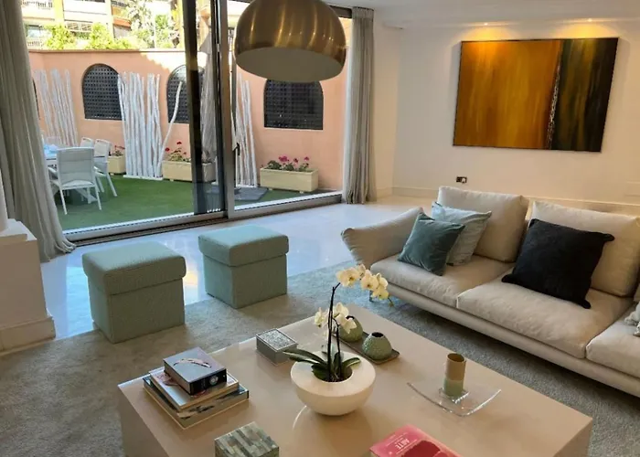 First Line Banus 4 Bed Sea Pool * ماربيا